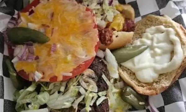 Itsurwiener Restaurant & Bar Image