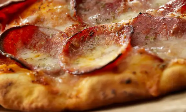 Solo Pizza Factory Image