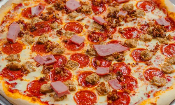 La Piazza Pizzeria Image