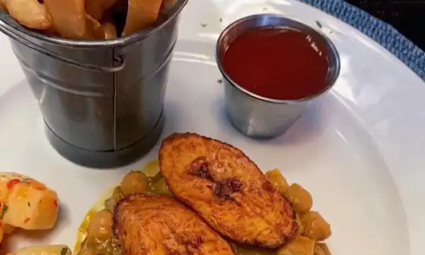 Ms. T'S Kitchen Image