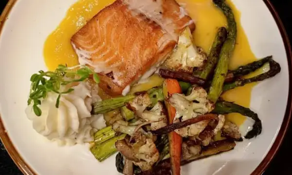 Tamalex Bar & Grill Image