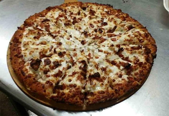 Hotrod Pizza and More in Shamrock, TX at Restaurant.com