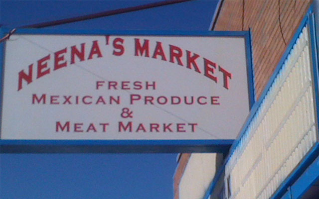 Neena's Market Logo