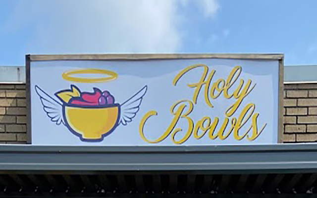 Holy Bowls Logo
