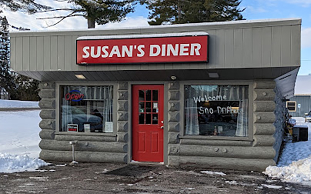 Susan's Roadside Diner Logo